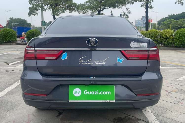 Used BYD Qin 2019 1.5L Manual Luxury Version Exterior 4