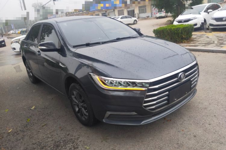 Used BYD Qin 2019 1.5L Automatic Luxury Model Front Right 45 Deg