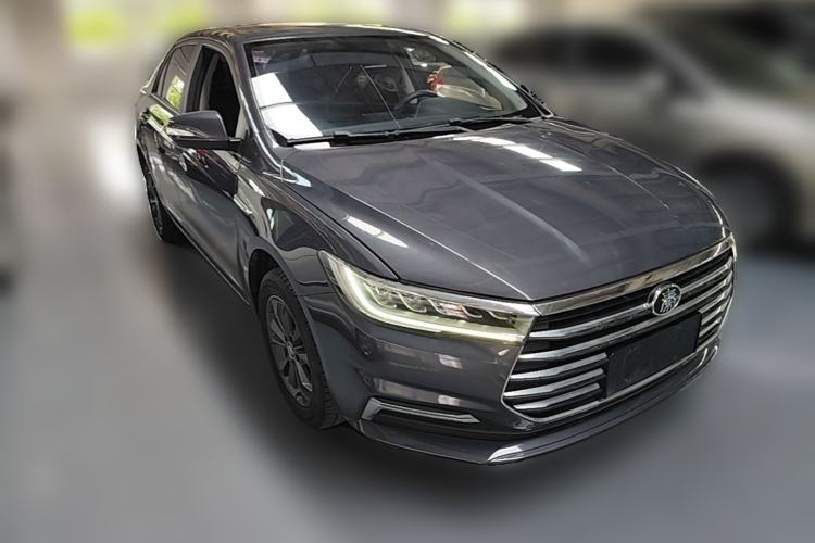 Used BYD Qin 2019 1.5L Manual Luxury Version Front Right 45 Deg