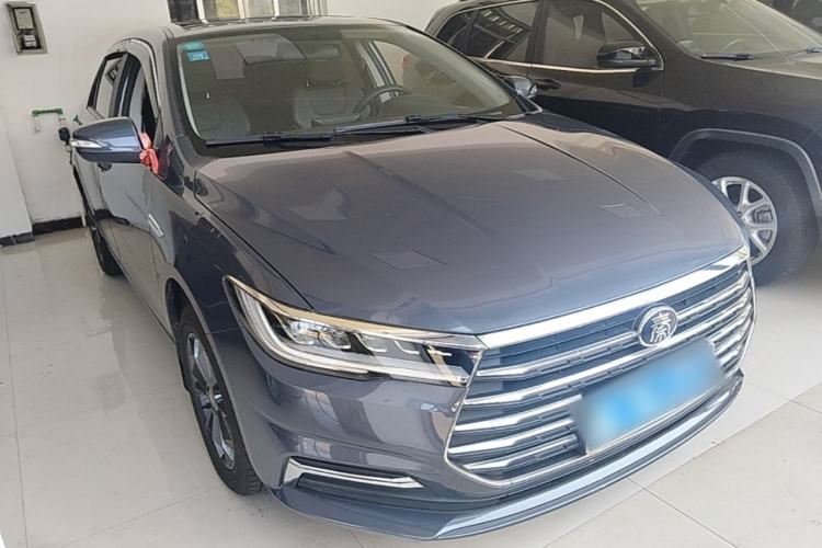 Used BYD Qin 2019 1.5L Manual Luxury Version Front Right 45 Deg