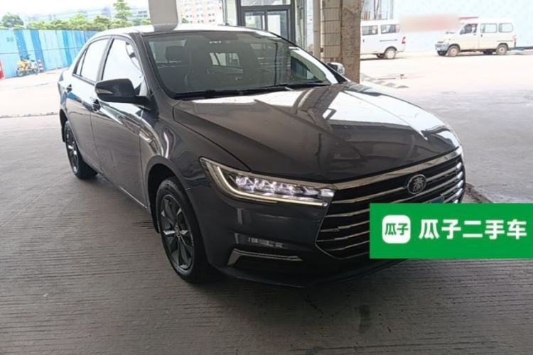 Used BYD Qin 2019 1.5L Automatic Luxury Model Front Right 45 Deg