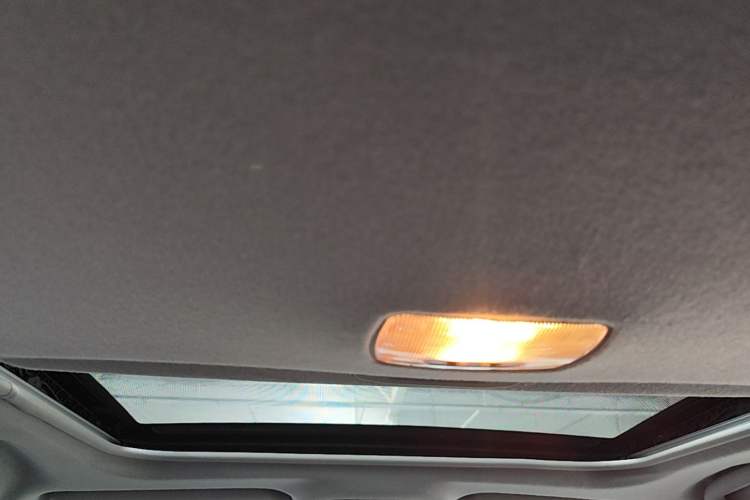 Used BYD Qin 2019 1.5L Manual Luxury Version Headliner