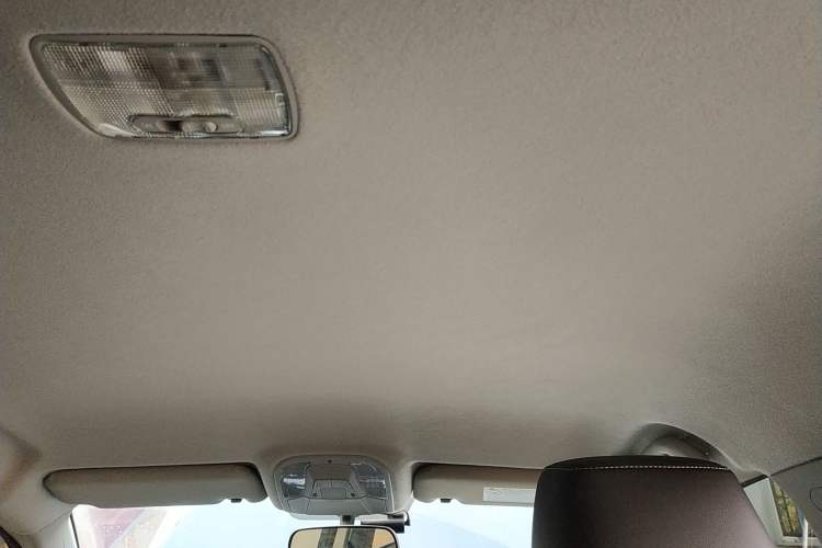 Used BYD Qin 2019 1.5L Automatic Luxury Model Headliner