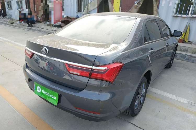 Used BYD Qin 2019 1.5L Automatic Luxury Model Rear Right 45 Deg