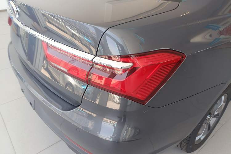 Used BYD Qin 2019 1.5L Manual Luxury Version Right Rear Taillight