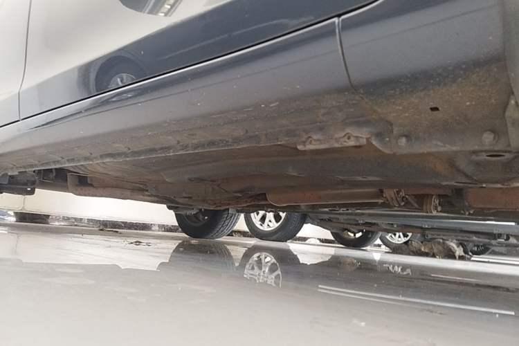 Used BYD Qin 2019 1.5L Manual Luxury Version Right Side Sill