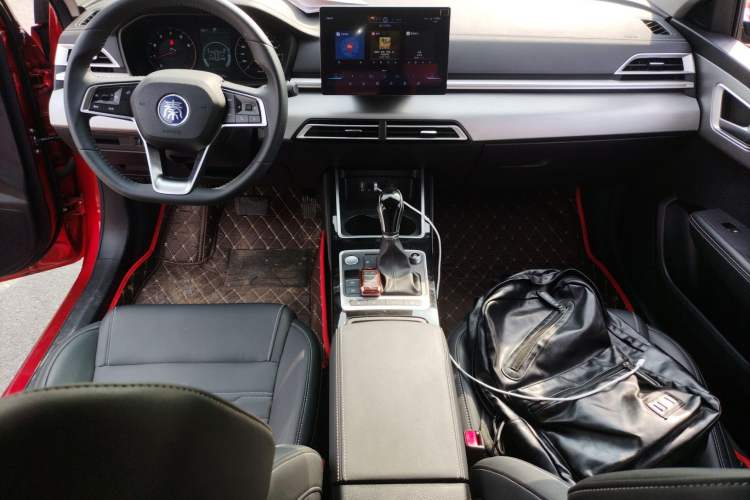 Used BYD Qin 2019 1.5L Automatic Prestige Model Audio And AC Panel