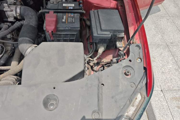 Used BYD Qin 2019 1.5L Manual Luxury Version Engine Bay Left