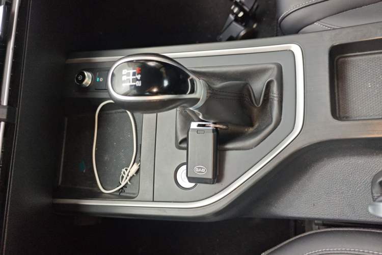 Used BYD Qin 2019 1.5L Manual Luxury Version Gear Lever