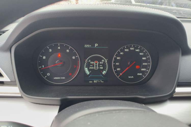 Used BYD Qin 2019 1.5L Automatic Luxury Model Instrument Cluster