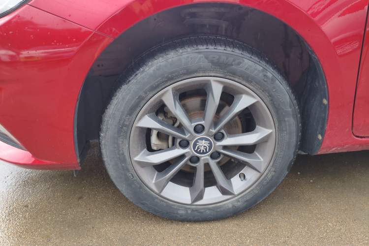 Used BYD Qin 2019 1.5L Automatic Luxury Model Left Front Wheel Hub