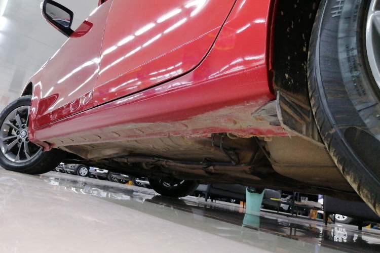 Used BYD Qin 2019 1.5L Automatic Luxury Model Left Side Sill