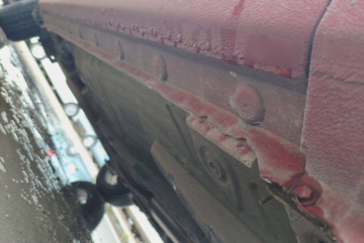 Used BYD Qin 2019 1.5L Automatic Luxury Model Right Side Sill