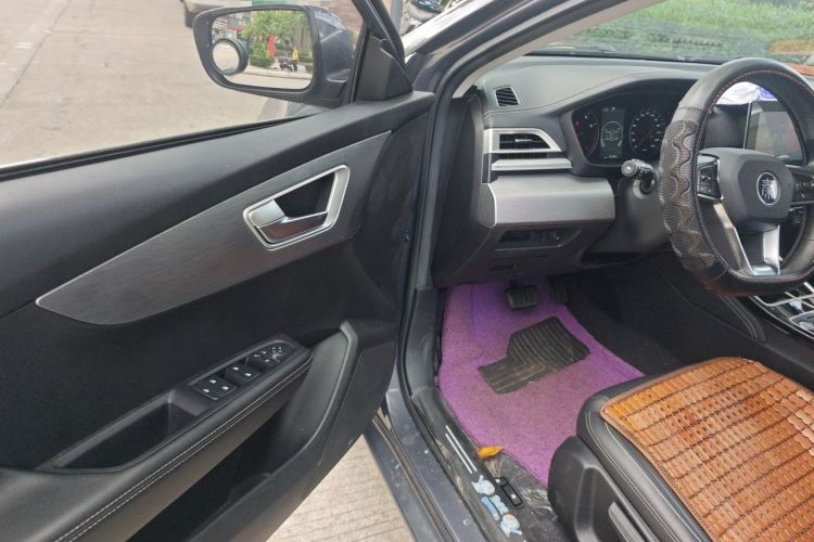 Used BYD Qin 2019 1.5L Automatic Luxury Model Driver Seat