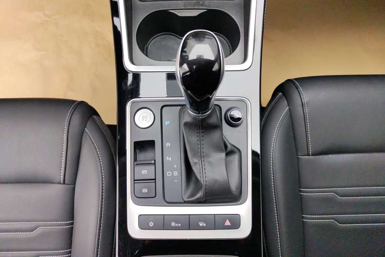 Used BYD Qin 2019 1.5L Automatic Prestige Model Gear Lever