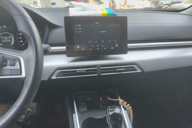 Used BYD Qin 2019 1.5L Automatic Luxury Model Audio And AC Panel