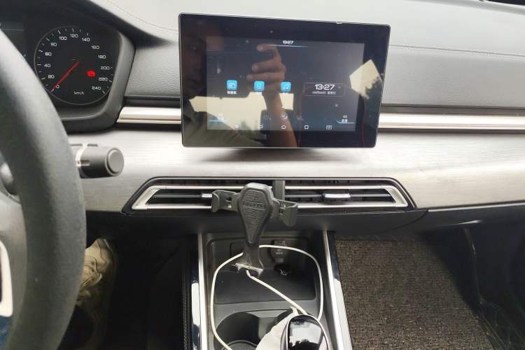 Used BYD Qin 2019 1.5L Automatic Luxury Model Audio And AC Panel