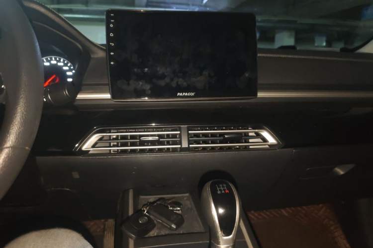 Used BYD Qin 2019 1.5L Manual Comfort Version Audio And AC Panel