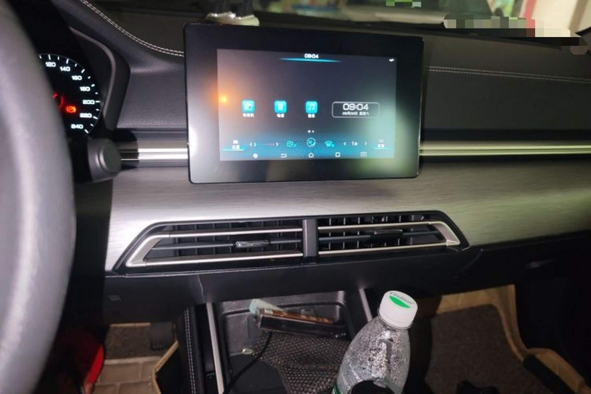 Used BYD Qin 2019 1.5L Automatic Luxury Model Audio And AC Panel