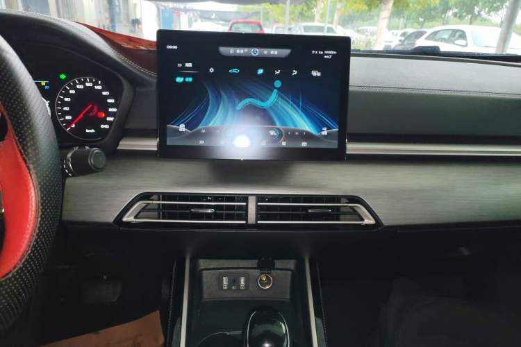 Used BYD Qin 2019 1.5L Automatic Prestige Model Audio And AC Panel