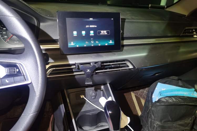 Used BYD Qin 2019 1.5L Automatic Luxury Model Audio And AC Panel