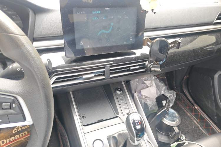 Used BYD Qin 2019 1.5L Manual Luxury Version Audio And AC Panel