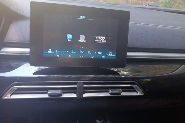 Used BYD Qin 2019 1.5L Manual Luxury Version Audio And AC Panel