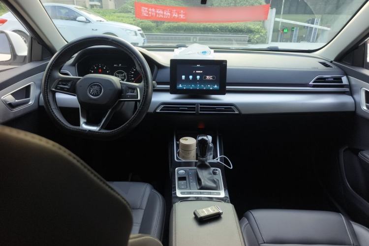 Used BYD Qin 2019 1.5L Automatic Luxury Model Center Console