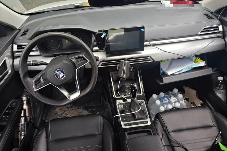Used BYD Qin 2019 1.5L Automatic Luxury Model Center Console