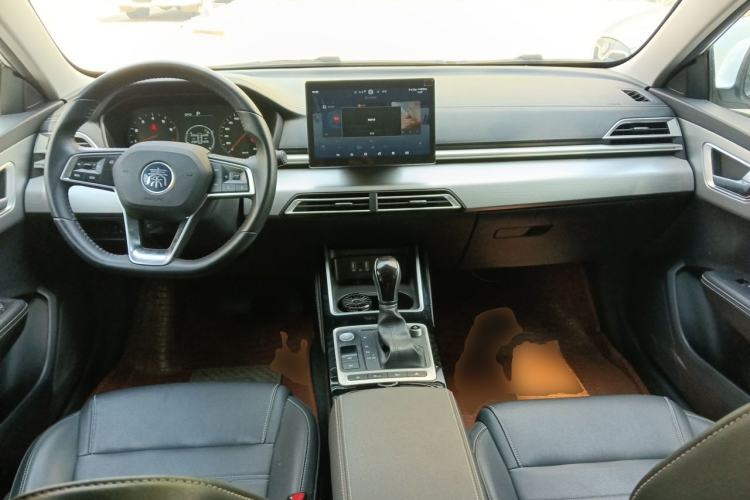 Used BYD Qin 2019 1.5L Automatic Prestige Model Center Console