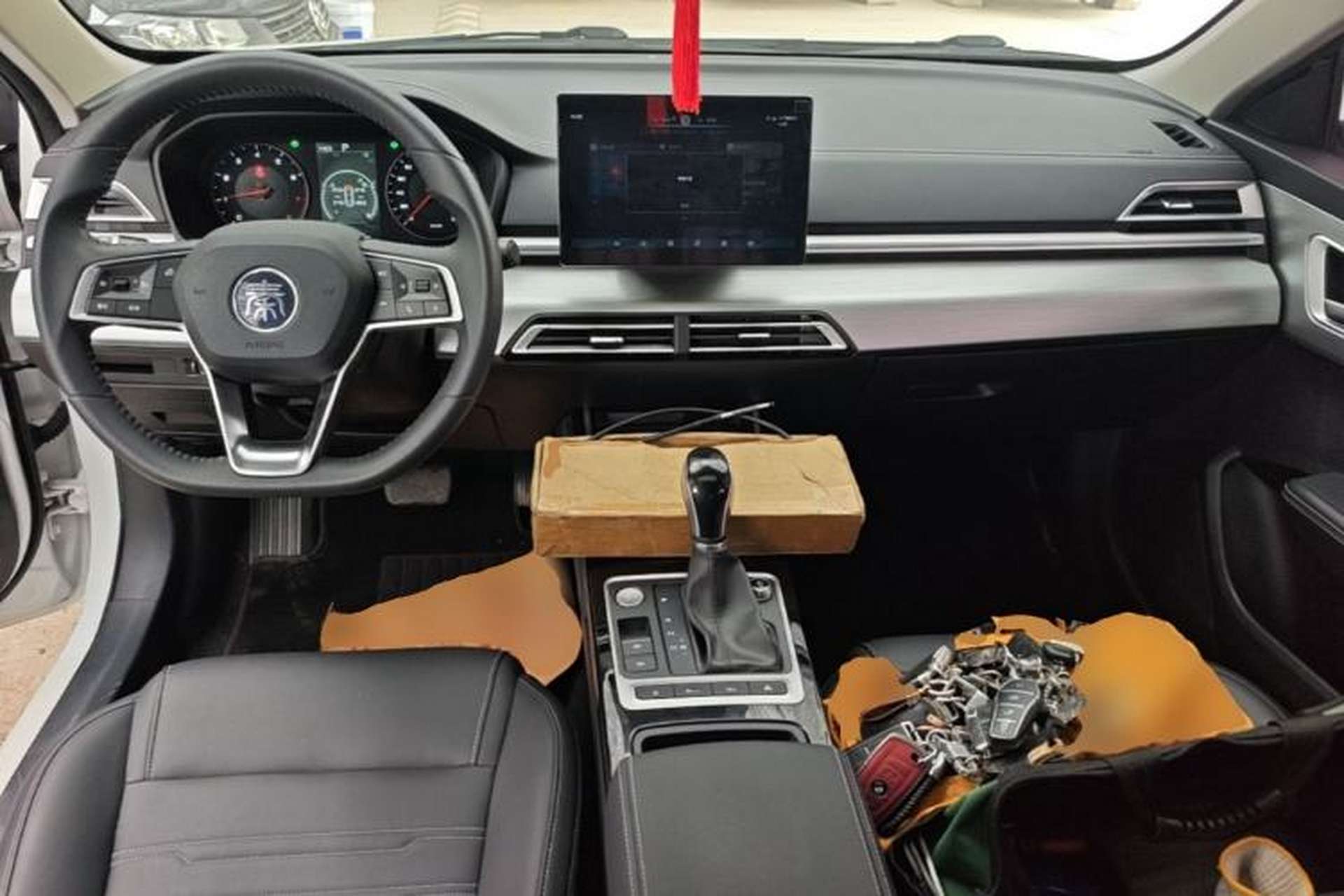 Used BYD Qin 2019 1.5L Automatic Prestige Model Center Console