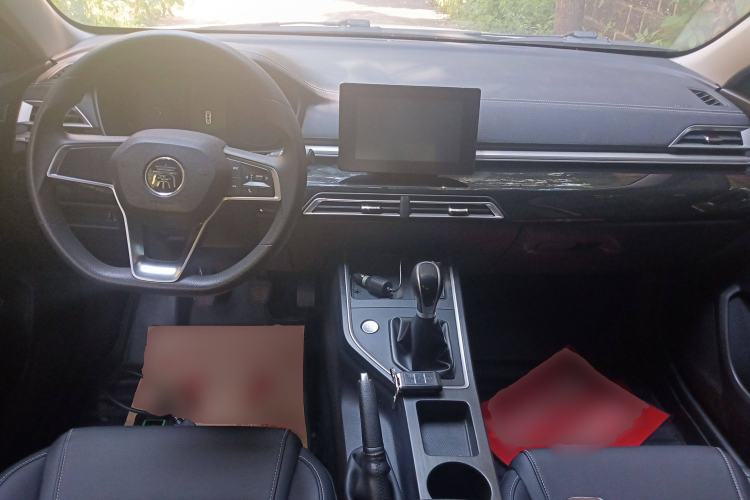 Used BYD Qin 2019 1.5L Manual Luxury Version Center Console