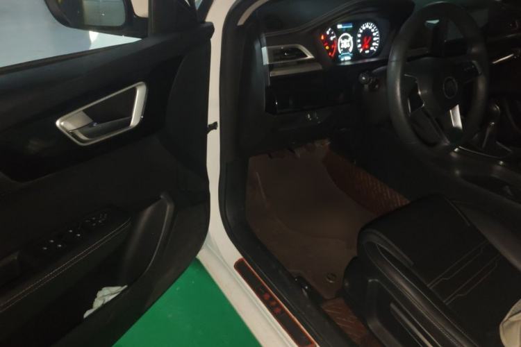 Used BYD Qin 2019 1.5L Manual Comfort Version Driver Seat