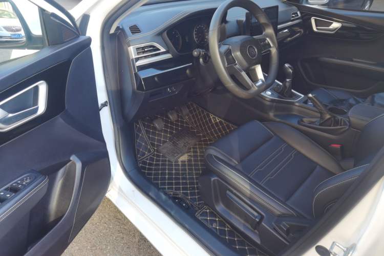 Used BYD Qin 2019 1.5L Manual Comfort Version Driver Seat