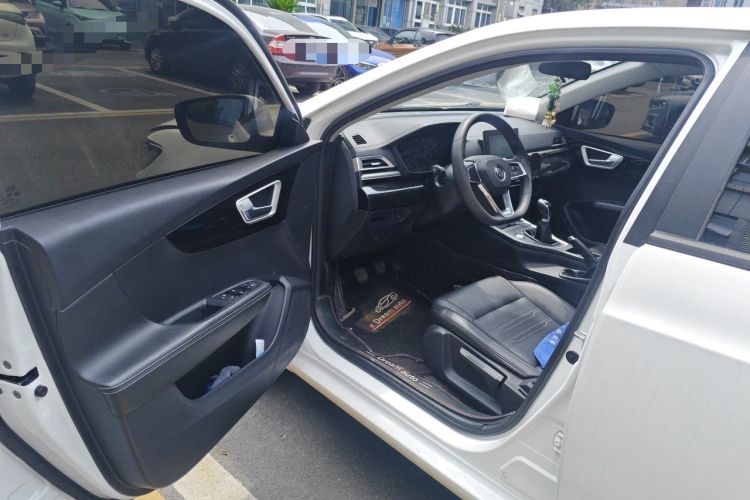 Used BYD Qin 2019 1.5L Manual Luxury Version Driver Seat