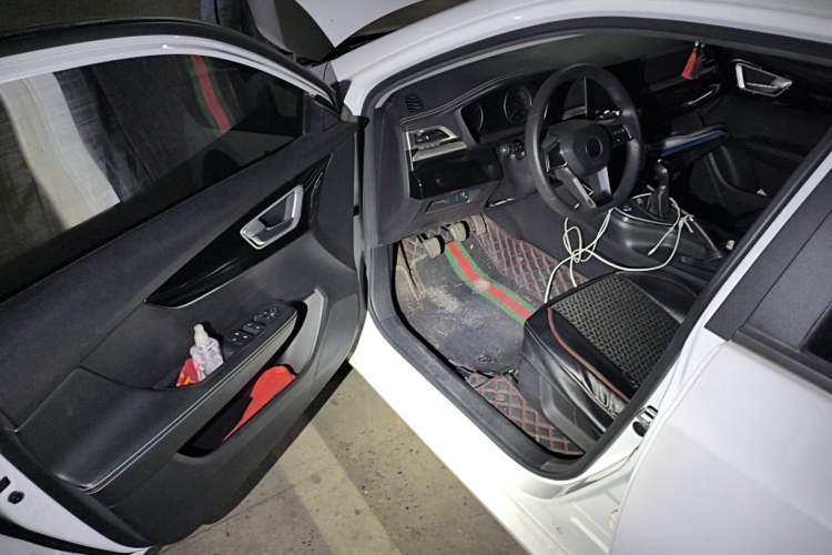 Used BYD Qin 2019 1.5L Manual Luxury Version Driver Seat