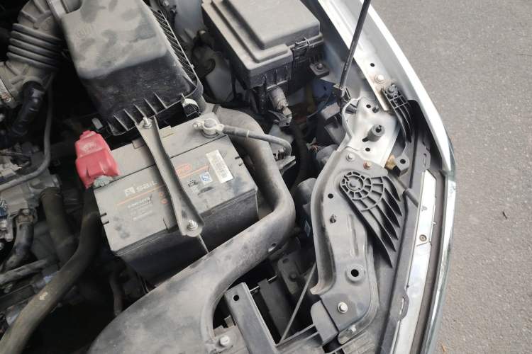 Used BYD Qin 2019 1.5L Automatic Prestige Model Engine Bay Left
