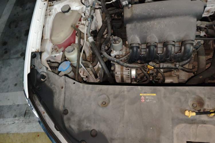 Used BYD Qin 2019 1.5L Automatic Prestige Model Engine Bay Right