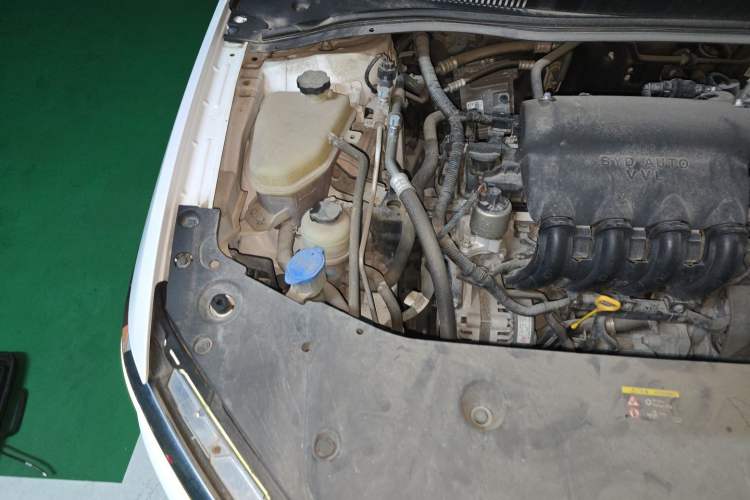 Used BYD Qin 2019 1.5L Automatic Prestige Model Engine Bay Right