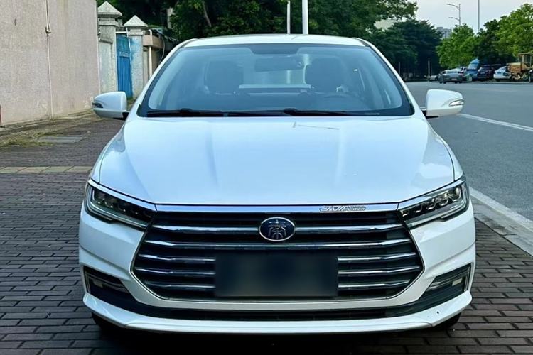 Used BYD Qin 2019 1.5L Automatic Luxury Model Exterior 1