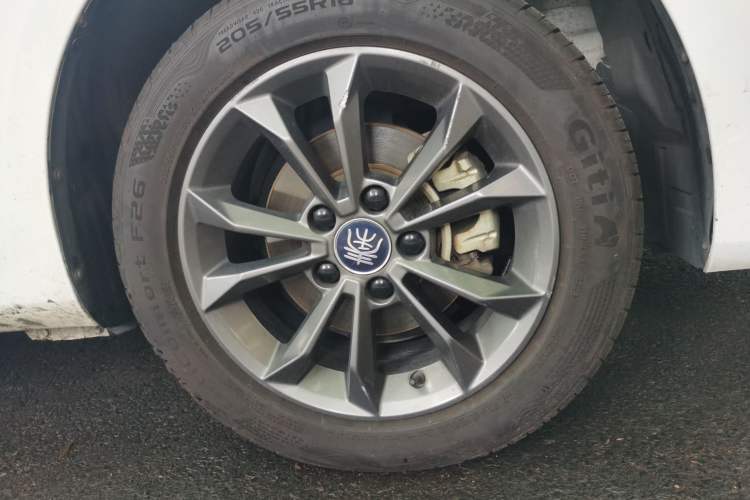 Used BYD Qin 2019 1.5L Manual Comfort Version Exterior 1