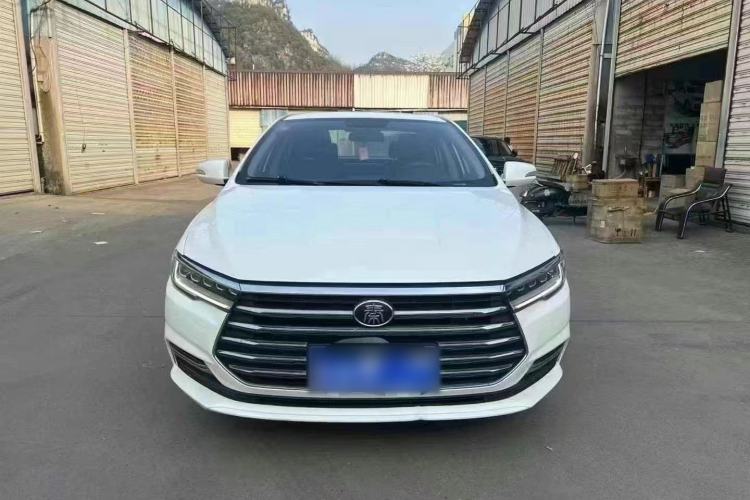 Used BYD Qin 2019 1.5L Manual Luxury Version Exterior 1