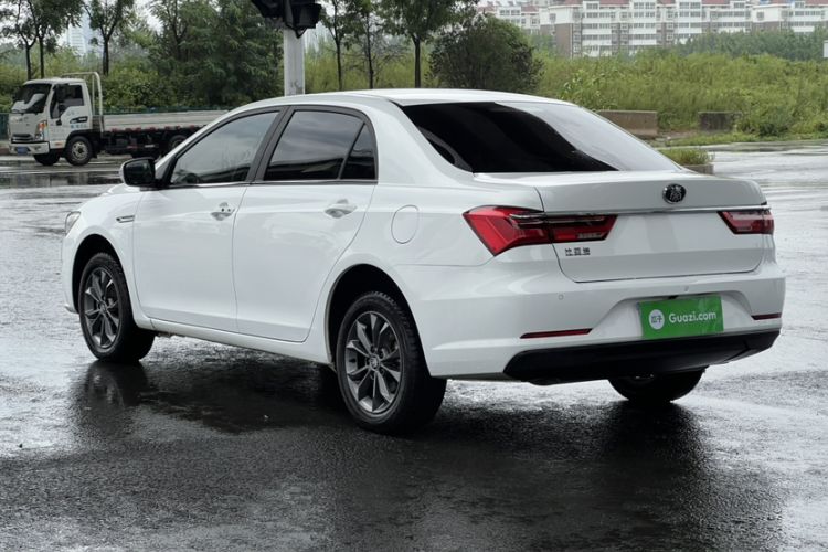 Used BYD Qin 2019 1.5L Automatic Prestige Model Exterior 10