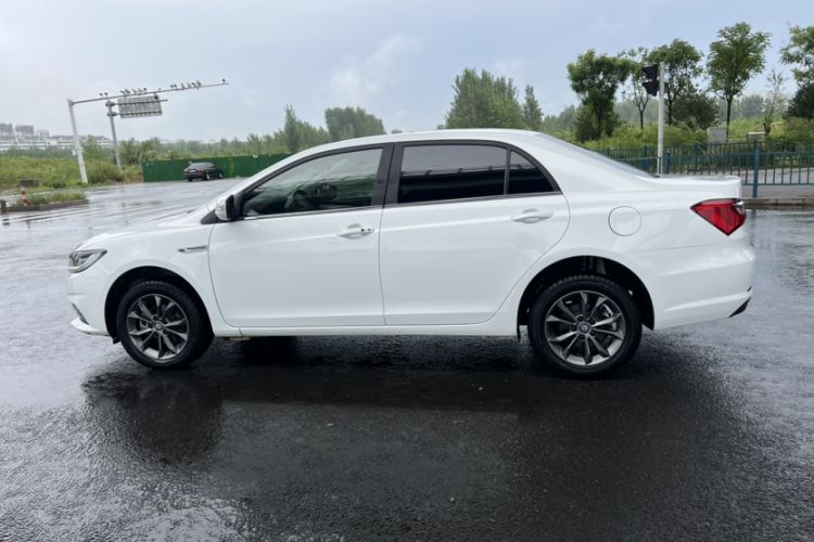 Used BYD Qin 2019 1.5L Automatic Prestige Model Exterior 11
