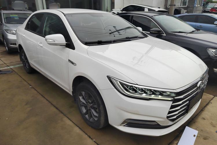 Used BYD Qin 2019 1.5L Automatic Luxury Model Exterior 2