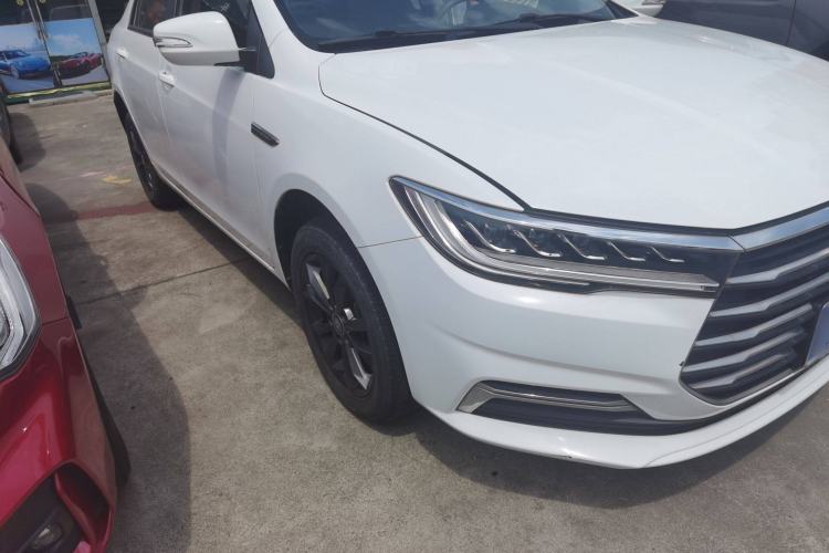 Used BYD Qin 2019 1.5L Automatic Luxury Model Exterior 2
