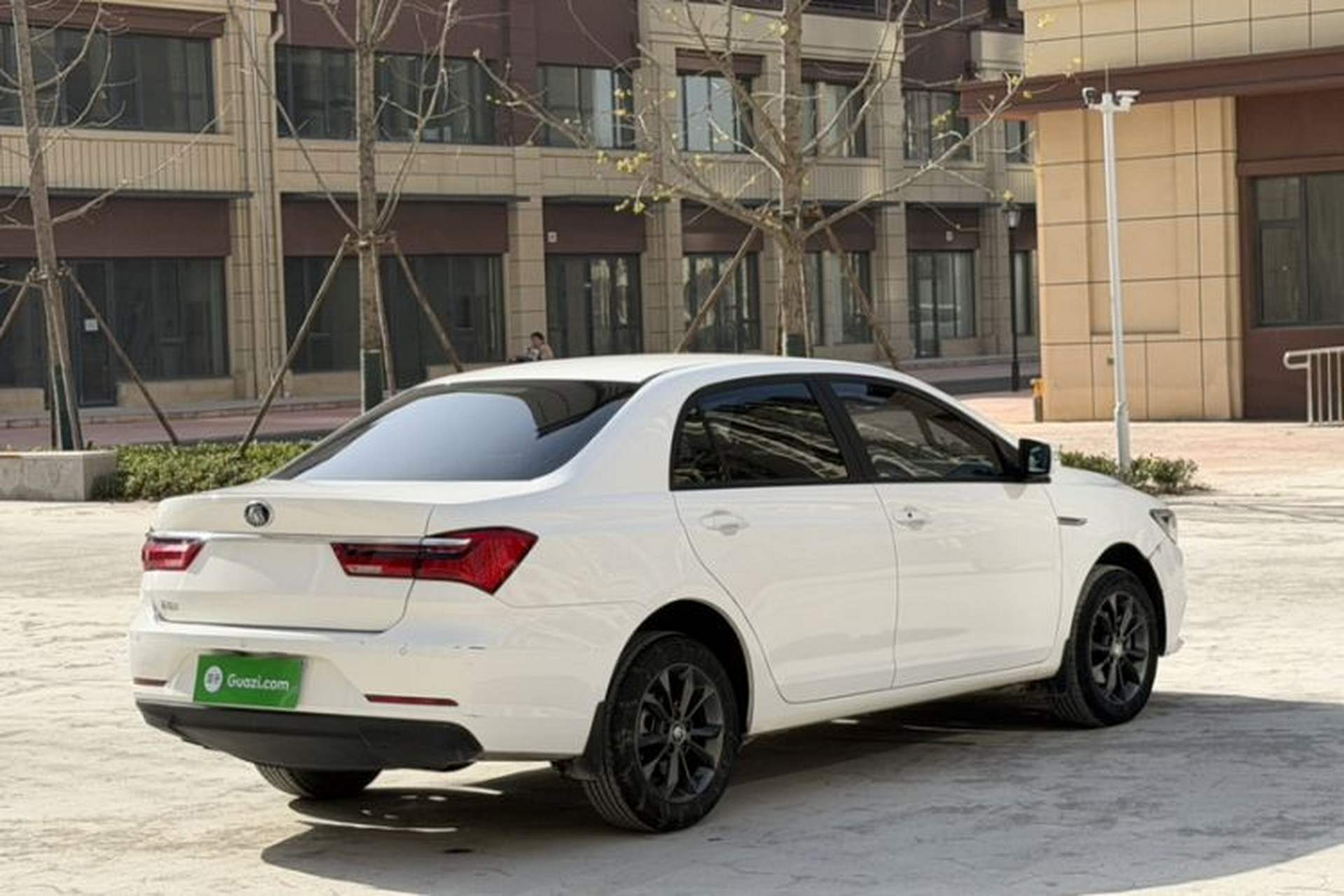 Used BYD Qin 2019 1.5L Automatic Luxury Model Exterior 2