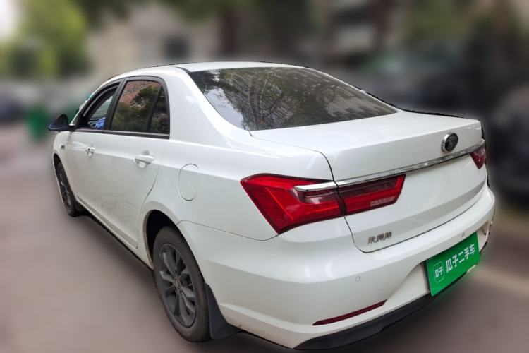 Used BYD Qin 2019 1.5L Automatic Luxury Model Exterior 3
