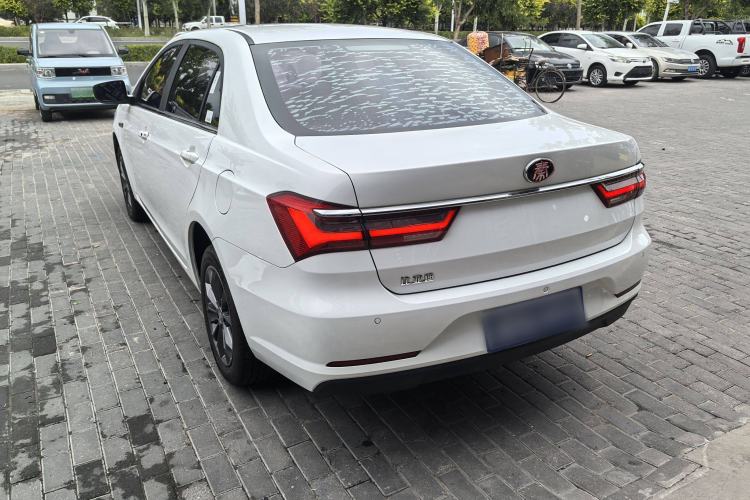 Used BYD Qin 2019 1.5L Automatic Prestige Model Exterior 3