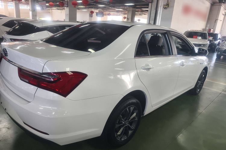 Used BYD Qin 2019 1.5L Automatic Prestige Model Exterior 3